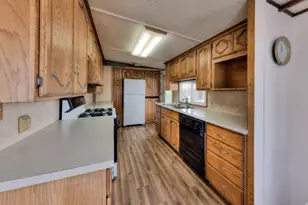 1575 Rocky Rd, Moab, UT 84532 - Photo 17