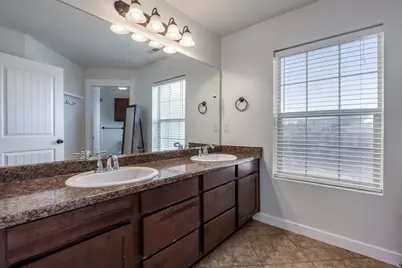 4043 E Oakland Hills Dr, Eagle Mountain, UT 84005 - Photo 15