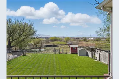 2490 S State St, Springville, UT 84663 - Photo 17