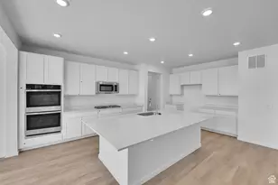 2090 E Burger St, Lake Point, UT 84074 - Photo 5