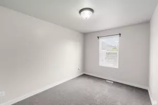 33 E Delgada Ln, Stansbury Park, UT 84074 - Photo 19