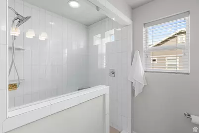 33 E Delgada Ln, Stansbury Park, UT 84074 - Photo 21