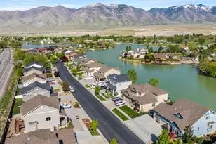 33 E Delgada Ln, Stansbury Park, UT 84074 - Photo 33