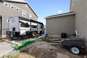 33 E Delgada Ln, Stansbury Park, UT 84074 - Photo 27