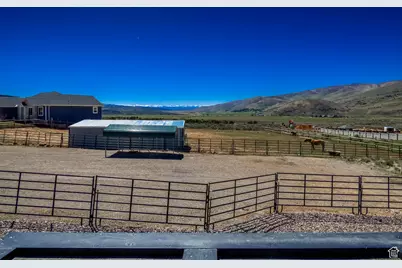 4718 E Cougar Run S, , UT 84629 - Photo 5