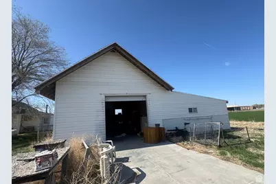 98 W 1000 N, Delta, UT 84624 - Photo 15