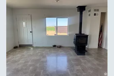 98 W 1000 N, Delta, UT 84624 - Photo 27