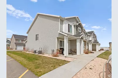254 W Seasons Ln, Garden City, UT 84028 - Photo 7