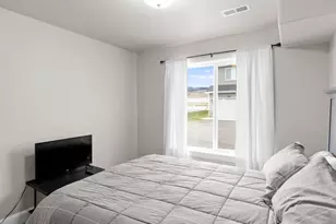 254 W Seasons Ln, Garden City, UT 84028 - Photo 17