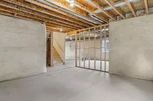 2298 E Parkside Cir S, South Ogden, UT 84403 - Photo 29