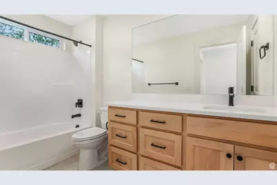 2298 E Parkside Cir S, South Ogden, UT 84403 - Photo 27