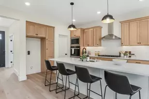 2298 E Parkside Cir S, South Ogden, UT 84403 - Photo 7