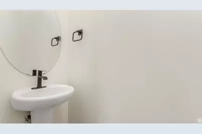 2298 E Parkside Cir S, South Ogden, UT 84403 - Photo 3