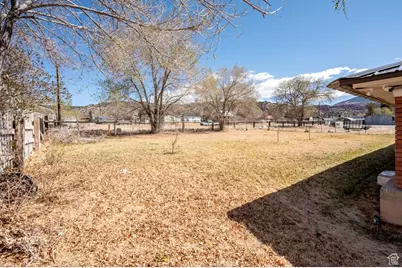 63 E Main, Bicknell, UT 84715 - Photo 17