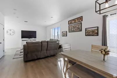 889 N 900 W, Tremonton, UT 84337 - Photo 7