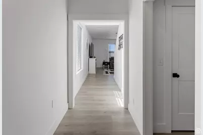 889 N 900 W, Tremonton, UT 84337 - Photo 3