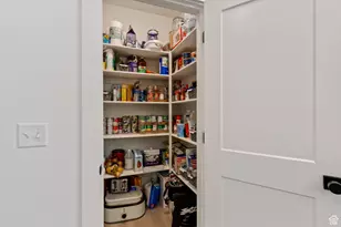 889 N 900 W, Tremonton, UT 84337 - Photo 5