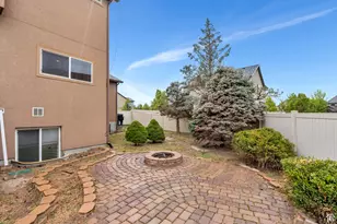 7812 N Crestwood Circle, Eagle Mountain, UT 84005 - Photo 25