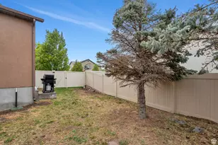 7812 N Crestwood Circle, Eagle Mountain, UT 84005 - Photo 27