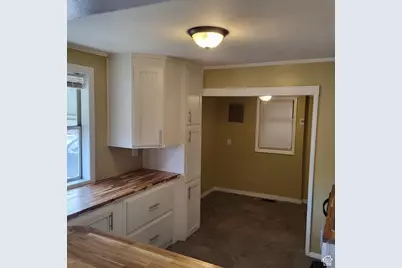 207 N Rawlins St, East Carbon, UT 84520 - Photo 21