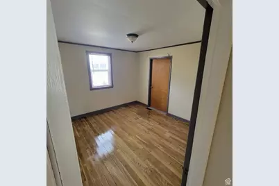 207 N Rawlins St, East Carbon, UT 84520 - Photo 13