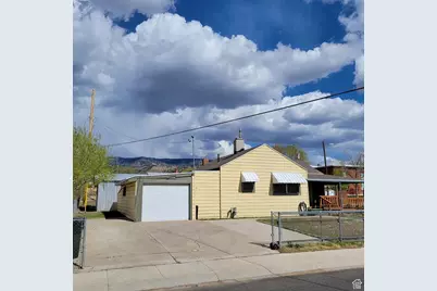 207 N Rawlins St, East Carbon, UT 84520 - Photo 3