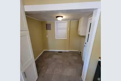 207 N Rawlins St, East Carbon, UT 84520 - Photo 17