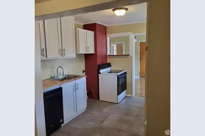 207 N Rawlins St, East Carbon, UT 84520 - Photo 23