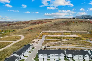 537 N Blue Lake St St, Garden City, UT 84028 - Photo 33