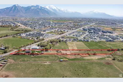 2490 S State St, Springville, UT 84663 - Photo 3