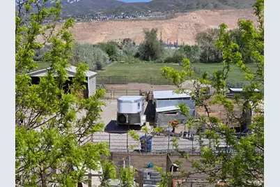 2620 N 2200 W, Salt Lake City, UT 84116 - Photo 9