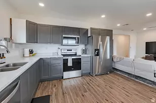 6433 N Glenmar Way E, Eagle Mountain, UT 84005 - Photo 27