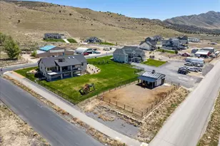 6433 N Glenmar Way E, Eagle Mountain, UT 84005 - Photo 43