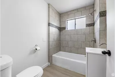 390 E Vine, Tooele, UT 84074 - Photo 15