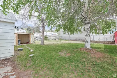 390 E Vine, Tooele, UT 84074 - Photo 19