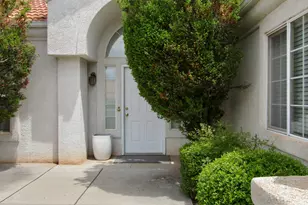 39 N Valley Dr, Saint George, UT 84770 - Photo 3