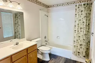 39 N Valley Dr, Saint George, UT 84770 - Photo 21