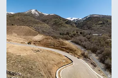 1406 N Stone House Bend E #413, Kaysville, UT 84037 - Photo 11