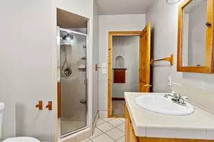 1362 Marilyn Dr, Ogden, UT 84403 - Photo 9