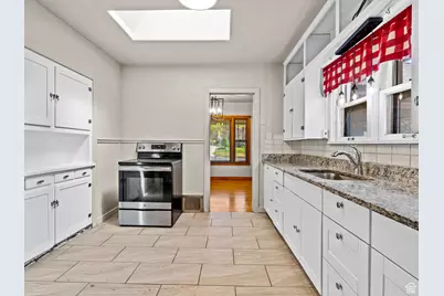 1362 Marilyn Dr, Ogden, UT 84403 - Photo 7