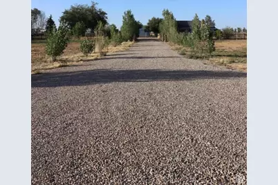 2577 W 5300 N #11, Cedar City, UT 84721 - Photo 11