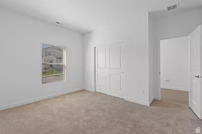 7192 Oquirrh Ranch Pkwy N, Eagle Mountain, UT 84005 - Photo 15