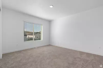 7192 Oquirrh Ranch Pkwy N, Eagle Mountain, UT 84005 - Photo 19