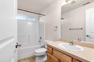 565 E Platt Ln, Mona, UT 84645 - Photo 25