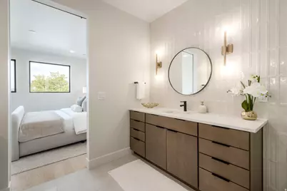 4442 S Holladay Park Ln E, Holladay, UT 84124 - Photo 17