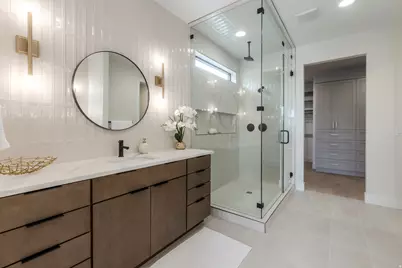 4442 S Holladay Park Ln E, Holladay, UT 84124 - Photo 19