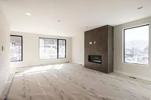 4442 S Holladay Park Ln E, Holladay, UT 84124 - Photo 5