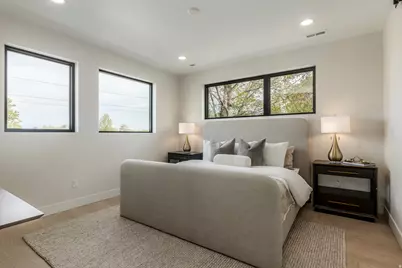 4442 S Holladay Park Ln E, Holladay, UT 84124 - Photo 19