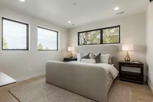 4442 S Holladay Park Ln E, Holladay, UT 84124 - Photo 19