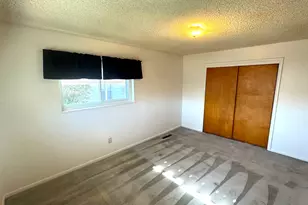 836 N 300 E, Price, UT 84501 - Photo 9